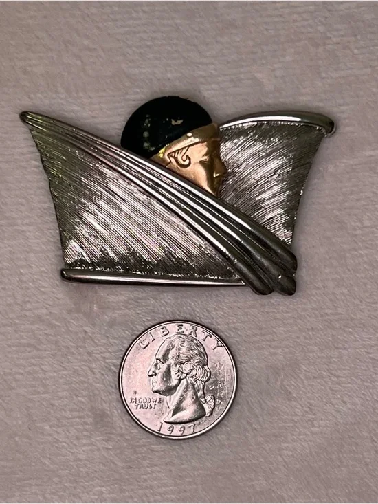 JJ 1986 Art Deco-Style Flapper Lady Brooch - Picture 2 of 4